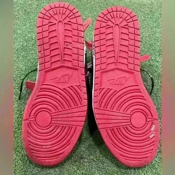 Nike Off-White Red Chicago Jordan 1 Hightop Sneakers Size 10.5 - Picture 10 of 11